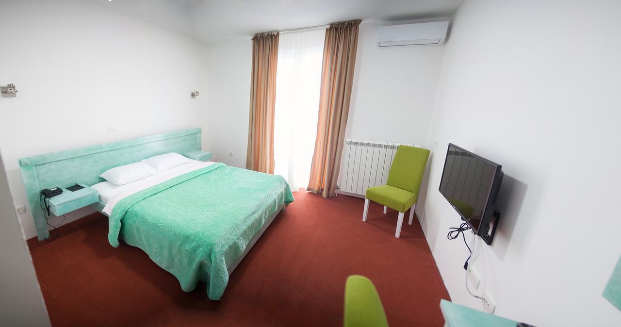 Serdar Hotel 4*